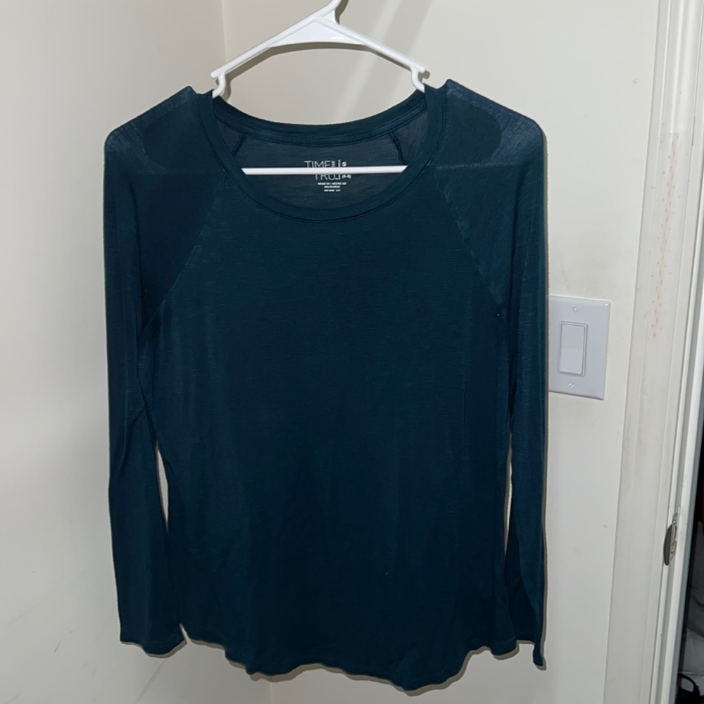Long sleeve